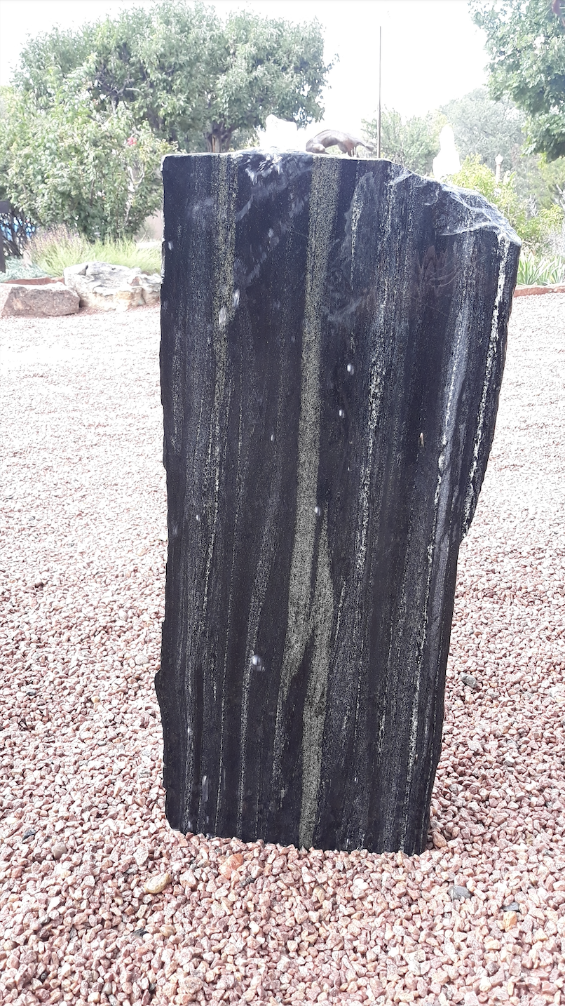 Ocean Black | 30" x 13" x 4"