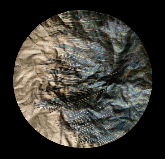 Blowing with the Wind | 39" diameter