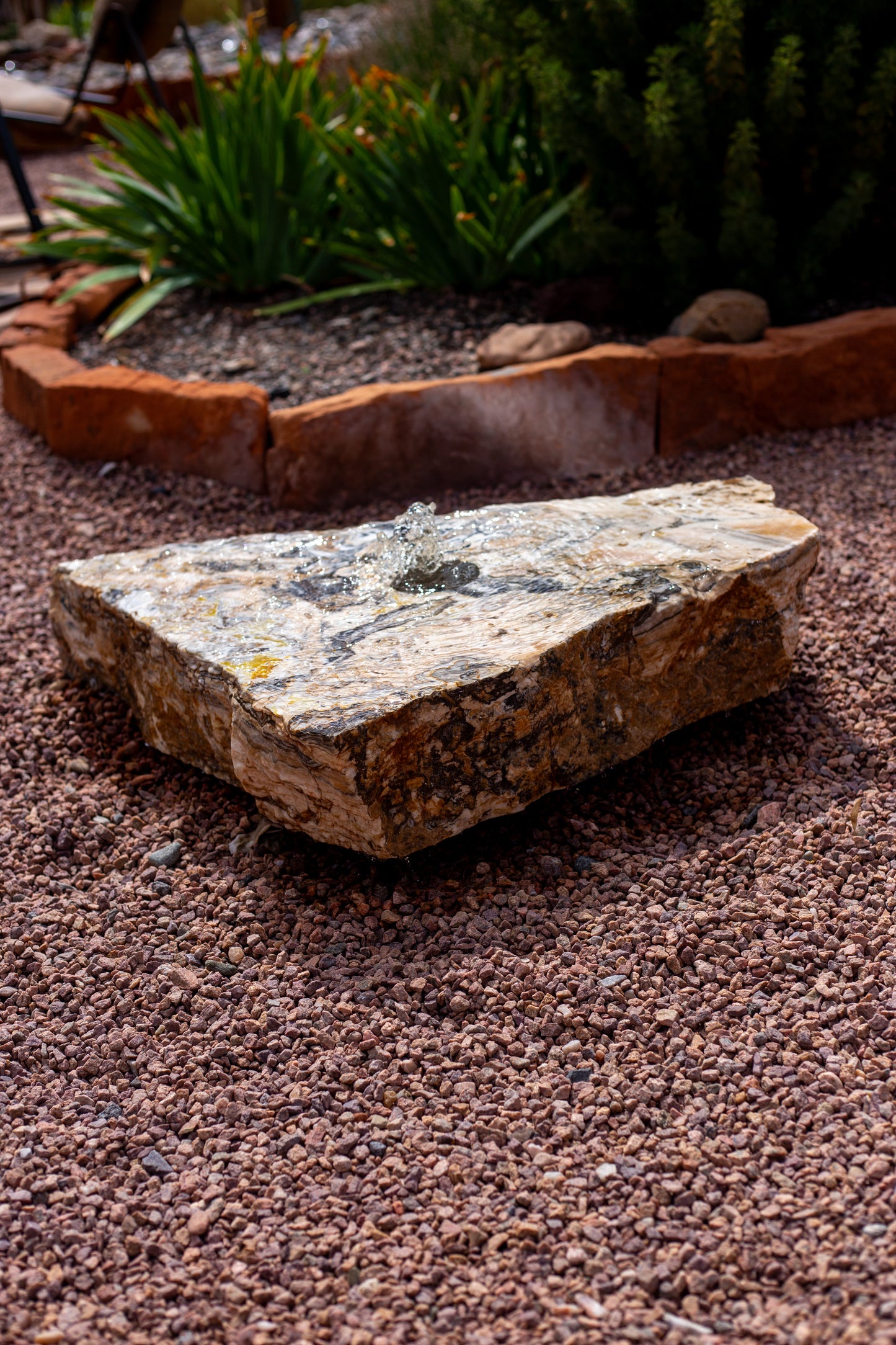 Triangulated| 32" x 27" x 25" x 6"